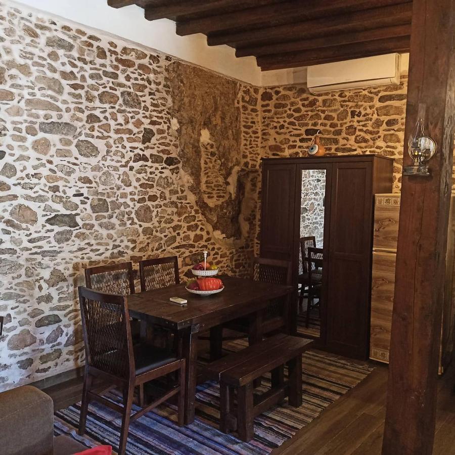 Areti'S Traditional House Apollona Exteriér fotografie